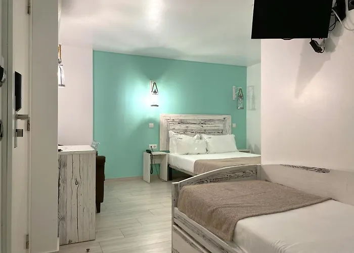 Гостевой дом By The